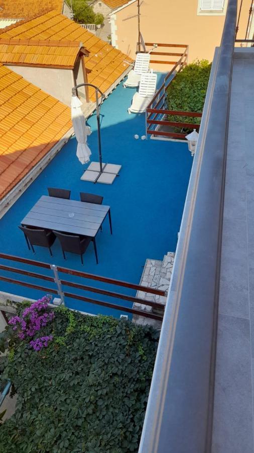 Apartments Lumbarda Bagian luar foto